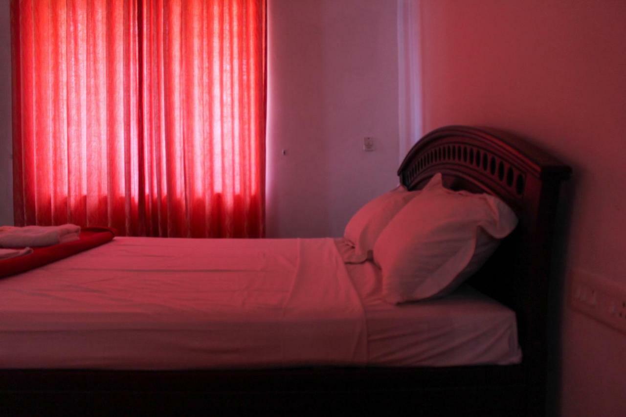 Magic Land Resorts Athirapally Irinjalakuda Ngoại thất bức ảnh